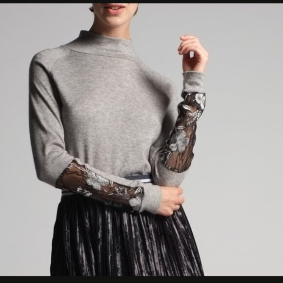 BNWT preloved (brand) Grace Top High Neck Lace Detail - Picture 5 of 5